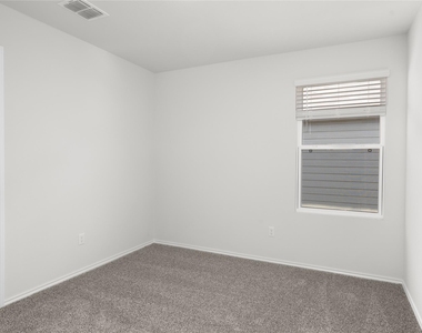 133 Varner Way - Photo Thumbnail 9