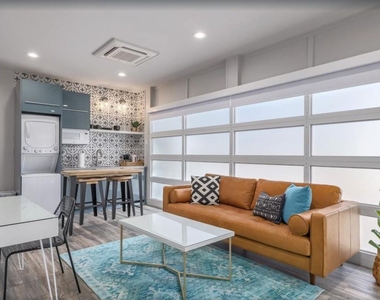 901 W Mary St - Photo Thumbnail 17