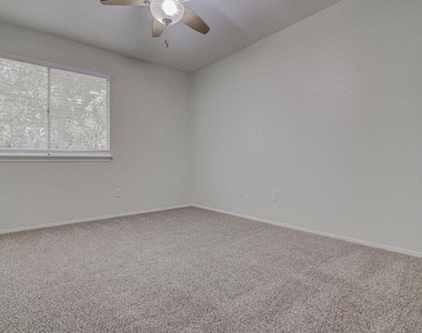 5301 Indio Cir - Photo Thumbnail 14