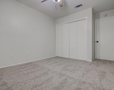 5301 Indio Cir - Photo Thumbnail 15