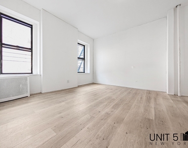 182 Havemeyer Street - Photo Thumbnail 8