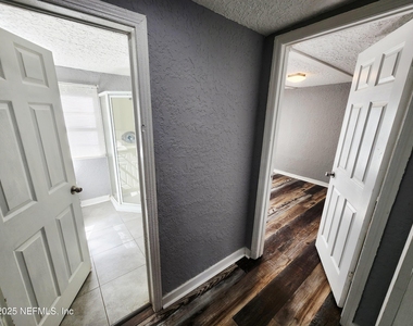 3238 Townsend Boulevard - Photo Thumbnail 8