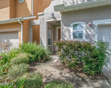 6217 Eclipse Circle - Photo Thumbnail 32