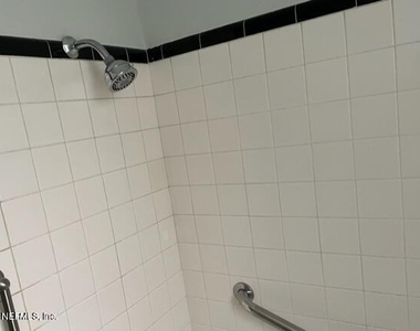 3677 Walsh Street - Photo Thumbnail 8