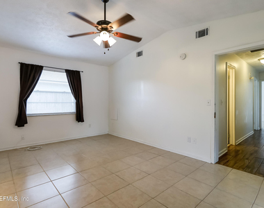 166 Vanderford Road W - Photo Thumbnail 24