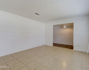 166 Vanderford Road W - Photo Thumbnail 8