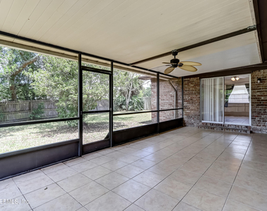 166 Vanderford Road W - Photo Thumbnail 38