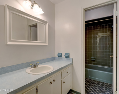 166 Vanderford Road W - Photo Thumbnail 32
