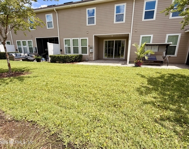 329 Magnolia Creek Walk - Photo Thumbnail 15