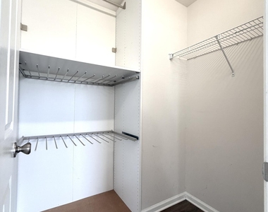 104 Crete Court - Photo Thumbnail 19