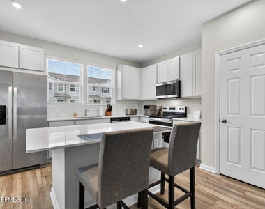 91 Cordelle Street - Photo Thumbnail 6