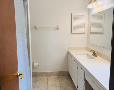 1671 Holly Oaks Lake Road E - Photo Thumbnail 18