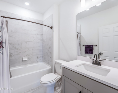 212 Ethereal Square - Photo Thumbnail 28