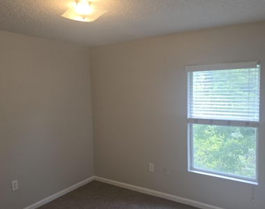 7920 Merrill Road - Photo Thumbnail 11