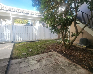 654 S Loop Parkway - Photo Thumbnail 33