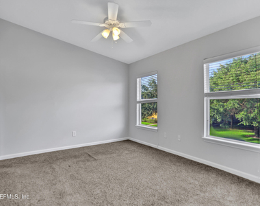 7051 Deer Lodge Circle - Photo Thumbnail 13