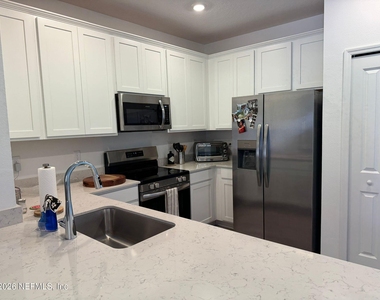 3959 Whippoorwill Holler Lane - Photo Thumbnail 9