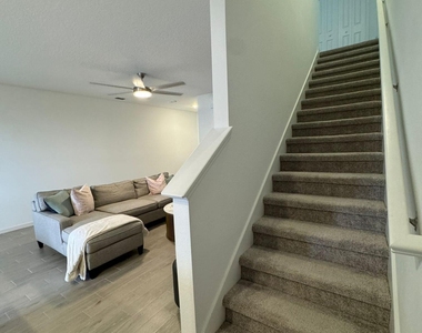 3959 Whippoorwill Holler Lane - Photo Thumbnail 12