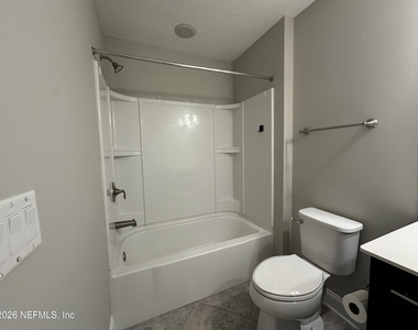 91 Richmond Drive - Photo Thumbnail 17