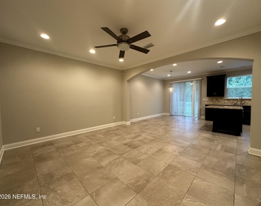 91 Richmond Drive - Photo Thumbnail 6
