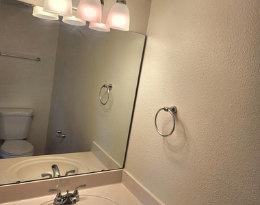 7147 High Bluff Road - Photo Thumbnail 3
