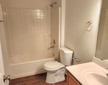 7147 High Bluff Road - Photo Thumbnail 15