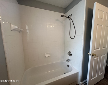 8382 Stelling Drive S - Photo Thumbnail 11
