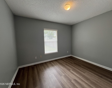8382 Stelling Drive S - Photo Thumbnail 14