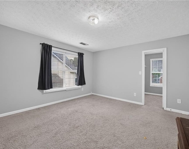 530 Sterling Pointe Court - Photo Thumbnail 26