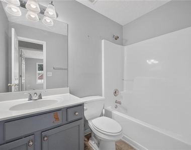 530 Sterling Pointe Court - Photo Thumbnail 29