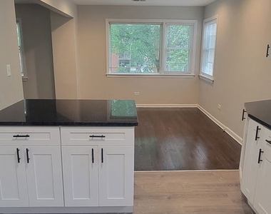 8638 Trumbull Avenue - Photo Thumbnail 5