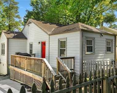 2013 Glenwood Avenue Se - Photo Thumbnail 22
