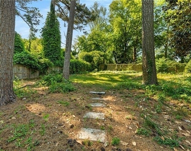 2013 Glenwood Avenue Se - Photo Thumbnail 25