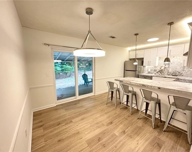 1775 Highpoint Road - Photo Thumbnail 6