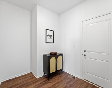 25424 W Cerena Circle - Photo Thumbnail 14