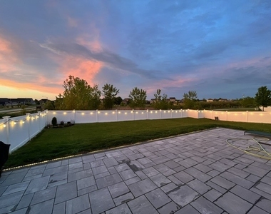 25424 W Cerena Circle - Photo Thumbnail 49