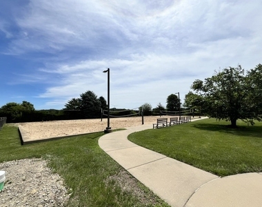 25424 W Cerena Circle - Photo Thumbnail 46
