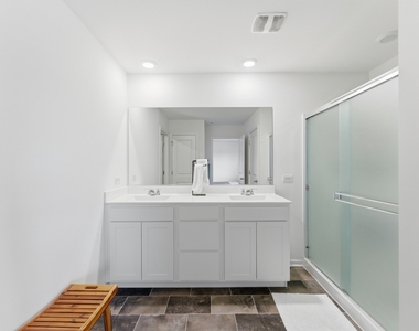 25424 W Cerena Circle - Photo Thumbnail 23