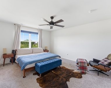 25424 W Cerena Circle - Photo Thumbnail 20