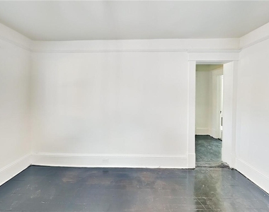 12 S Eugenia Place Nw - Photo Thumbnail 6