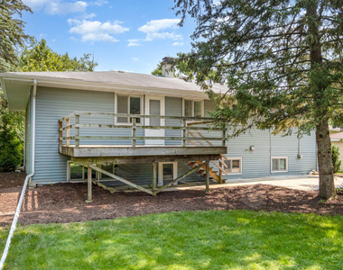 29 Robin Hill Drive - Photo Thumbnail 13
