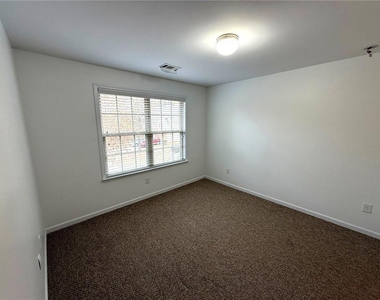 10570 Haynes Valley Court - Photo Thumbnail 10