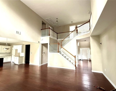 10570 Haynes Valley Court - Photo Thumbnail 3