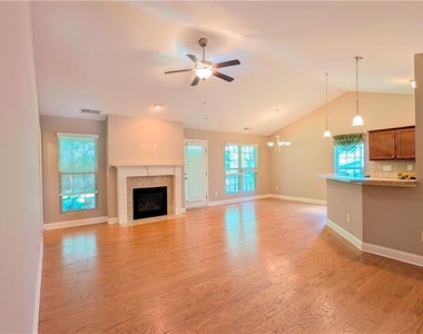 4780 Lost Creek Drive - Photo Thumbnail 1
