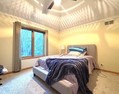 3824 Patty Berg Court - Photo Thumbnail 17