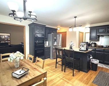 3824 Patty Berg Court - Photo Thumbnail 12