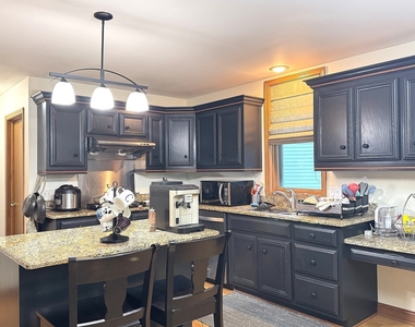 3824 Patty Berg Court - Photo Thumbnail 11