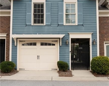 6146 Holly Park Lane Se - Photo Thumbnail 1
