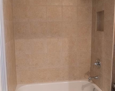 6146 Holly Park Lane Se - Photo Thumbnail 25