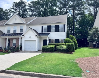 3044 Kentmere Drive - Photo Thumbnail 1
